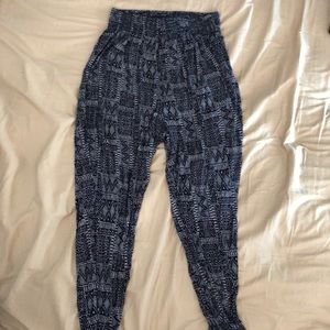 Patterned harem pants